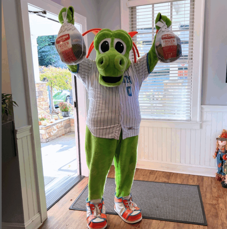 Homer making his annual turkey delivery